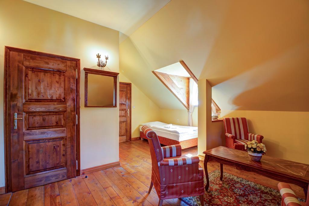 Banská Štiavnica Penzion Cosmopolitan I. מראה חיצוני תמונה