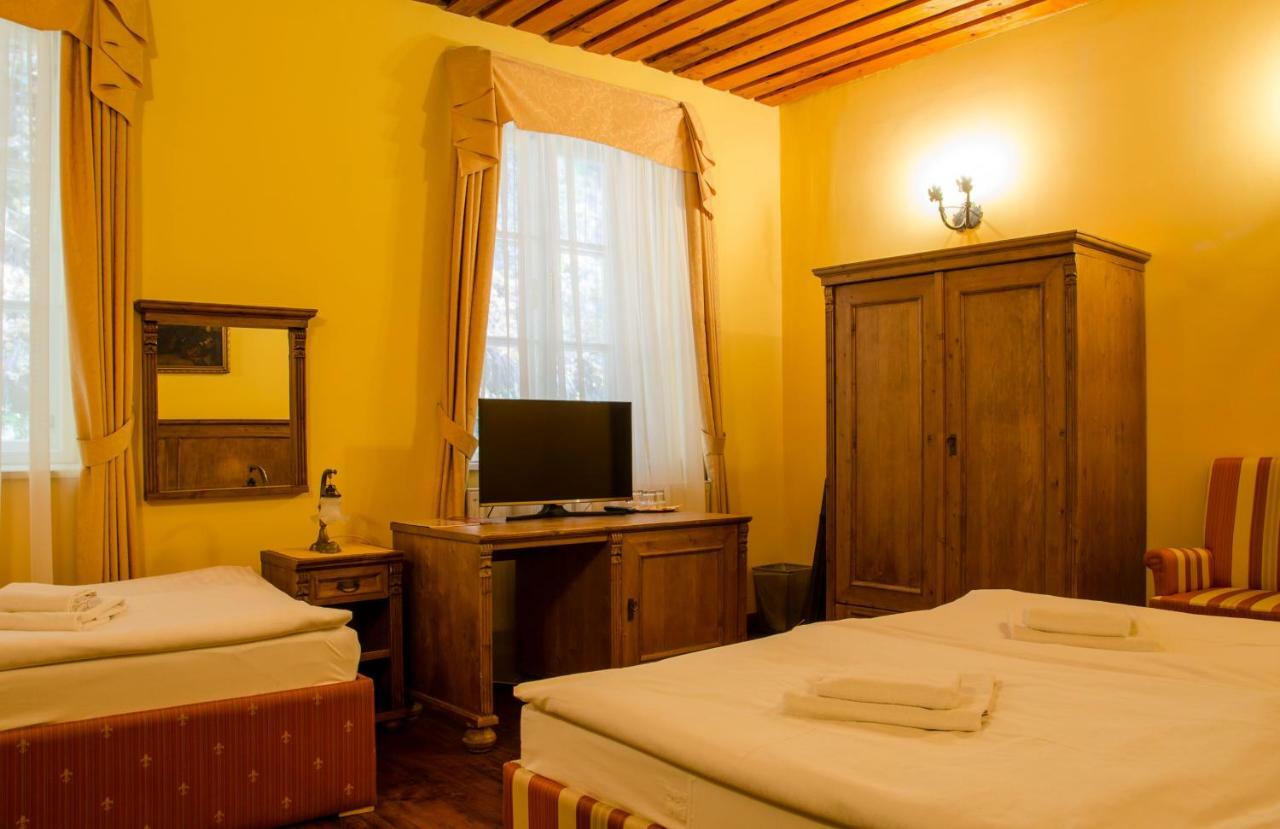 Banská Štiavnica Penzion Cosmopolitan I. מראה חיצוני תמונה
